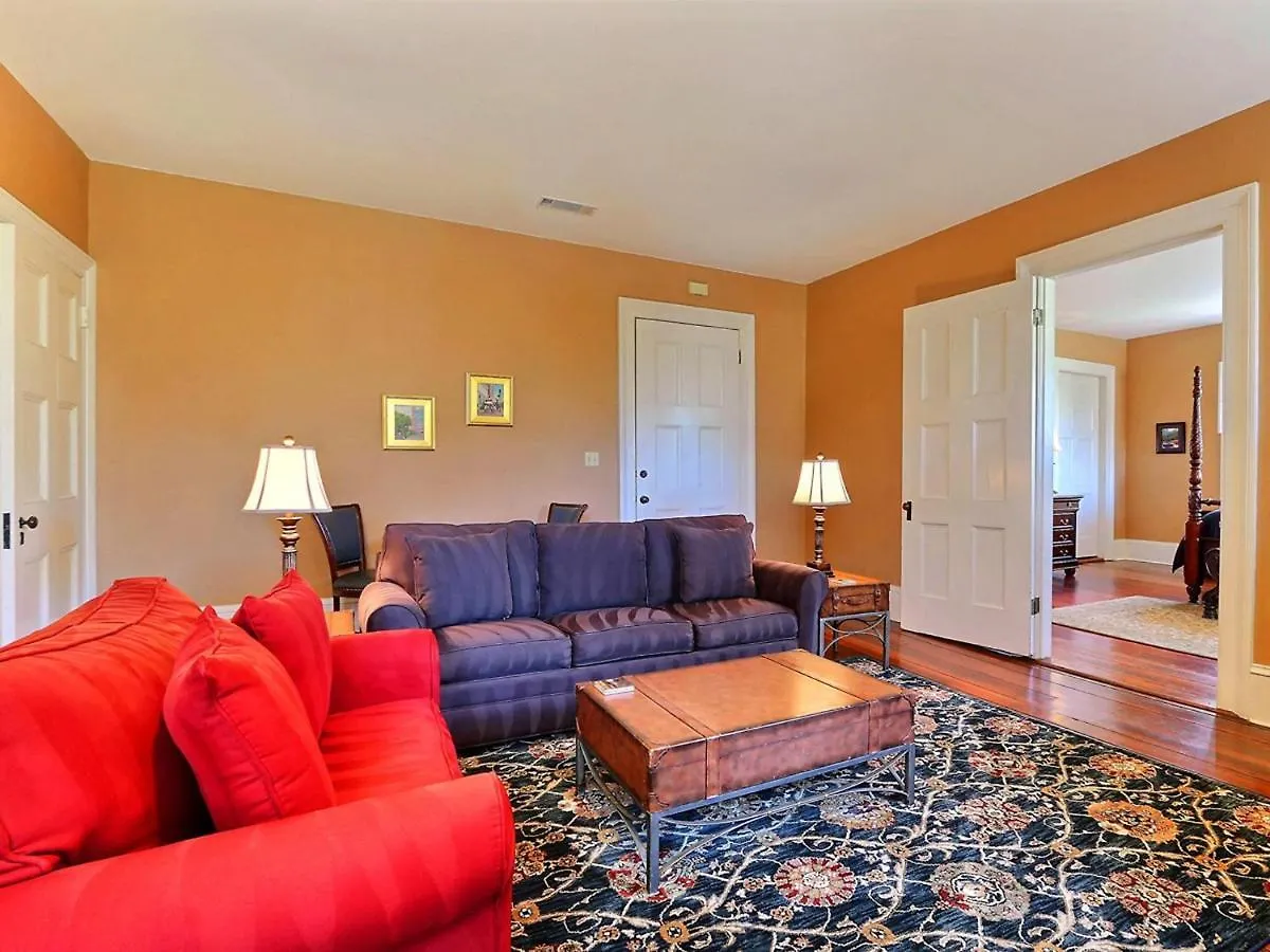 Сasa de vacaciones Bird Baldwin Forsyth Suite Savannah