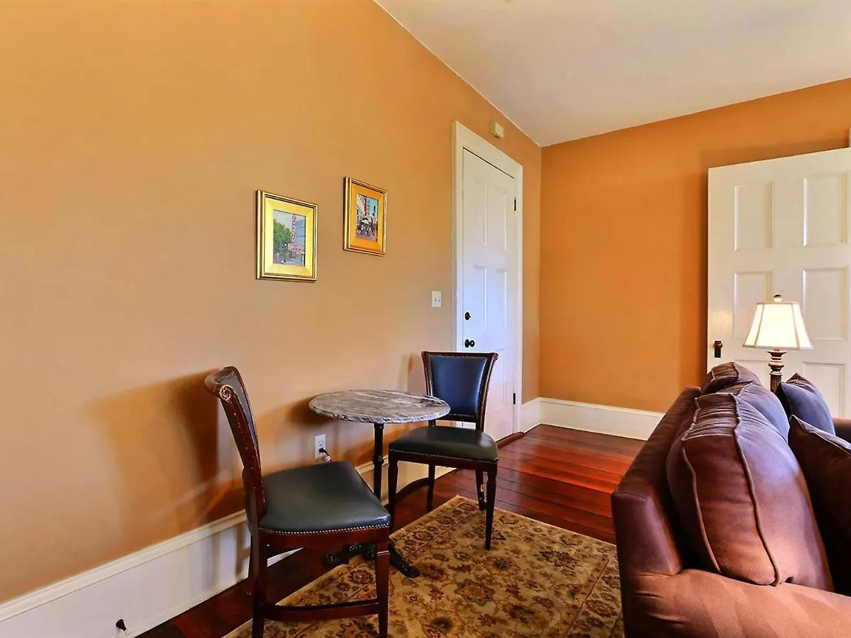 Сasa de vacaciones Bird Baldwin Forsyth Suite Savannah